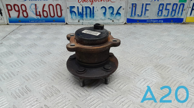 CV6Z1104F FORD Ступица задняя купить в Львов