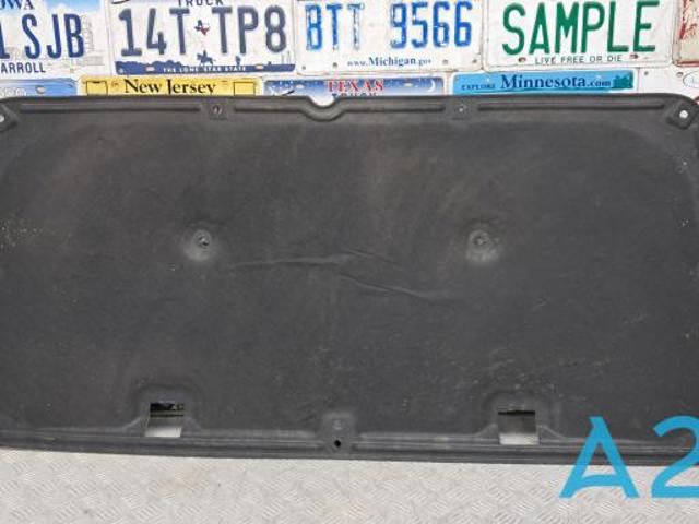 DGH956681 Mazda Шумоизоляция капота