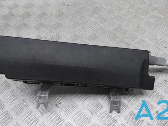 Подушка безопасности (AIRBAG) пассажирская, защиты коленей DGH957KT0 MAZDA