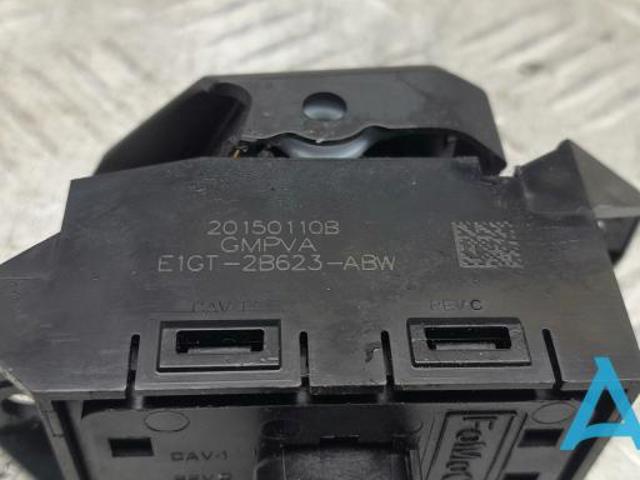 Клавиша электромеханического стояночного тормоза E1GZ2B623CA FORD