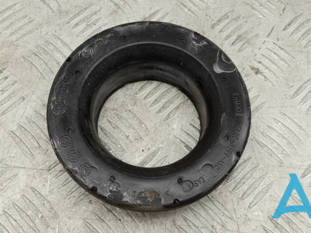 Резиновое кольцо пружины задней E1GZ5586A FORD