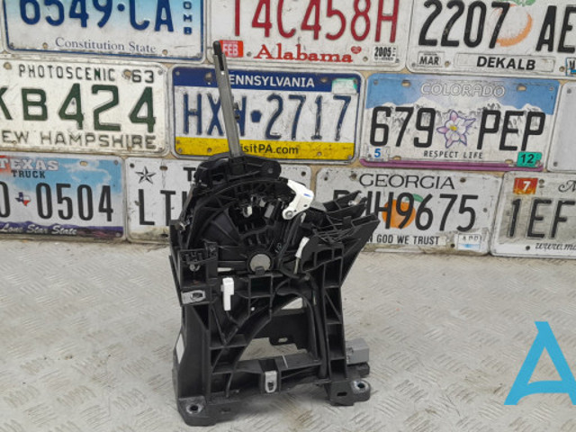 Селектор коробки передач E1GZ7210EC FORD