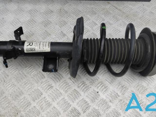Амортизатор подвески передний правый E43025NA0D NISSAN