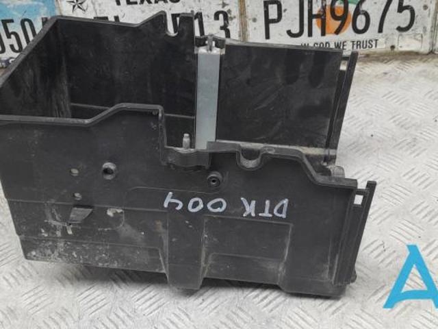 Поддон АКБ EJ7Z10732C FORD