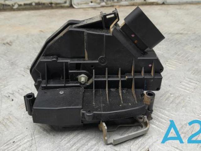EJ7Z5821812A FORD Замок двери передней правой купить в Украина