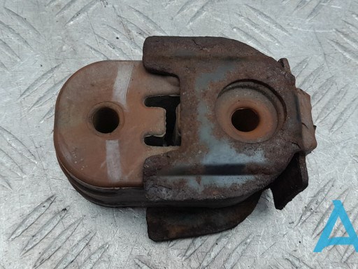 Крепление глушителя F2GZ5A262A FORD