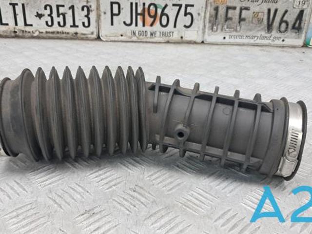Патрубок воздушный, выход воздушного фильтра F2GZ9B659A FORD