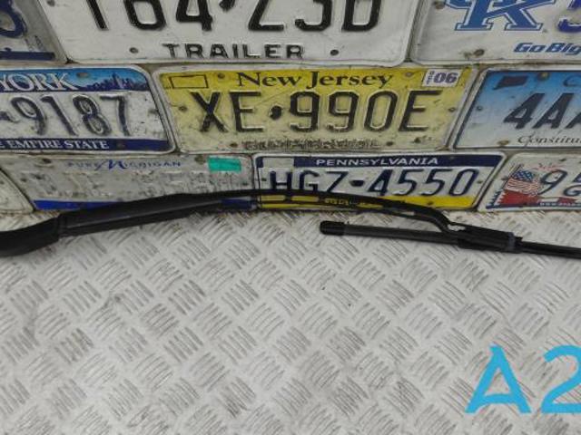 Рычаг-поводок дворника лобового стекла FA1Z17526B FORD