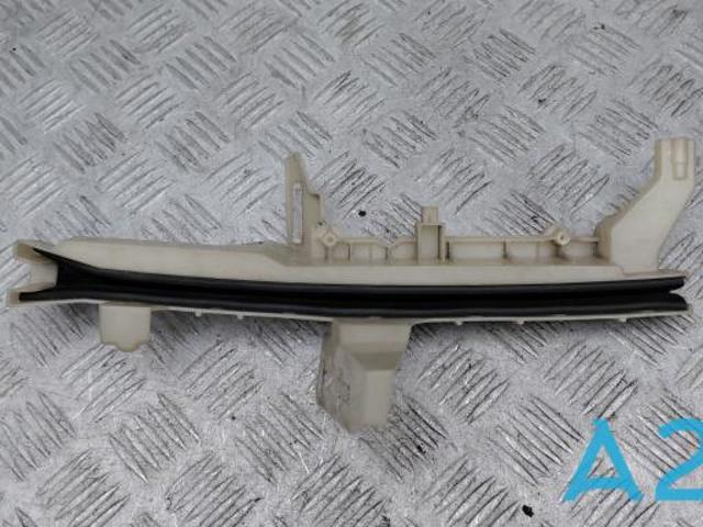 Дверной замок передний правый FA1Z58219A64D FORD