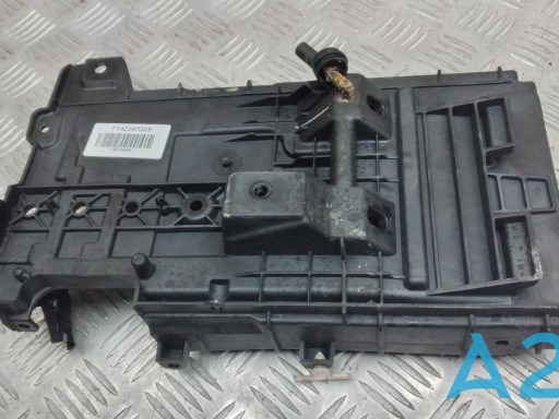 FT4Z10732B FORD Полка под аккумулятор купить в Чернигов