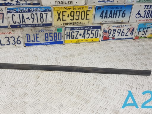 FORD FT4Z5825860G Уплотнитель стекла задней правой двери в наличии Тернополь