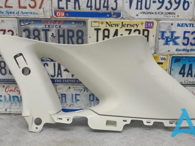 Обшивка стойки кузова внутренняя, задняя правая FT4Z5831012AD FORD