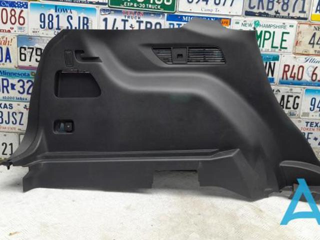 Облицовка багажного отсека, левая FT4Z5831013EC FORD
