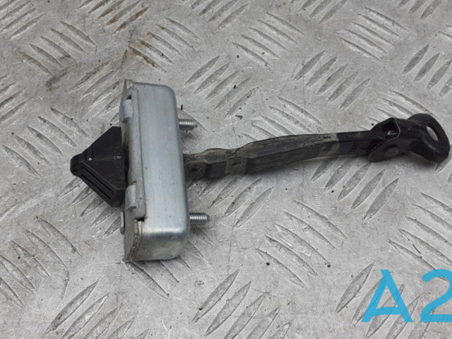 Ограничитель двери, задний GHP972270 MAZDA