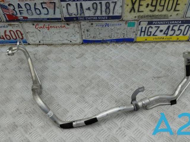 Шланг кондиционера, от радиатора к осушителю K2GZ19A834L FORD