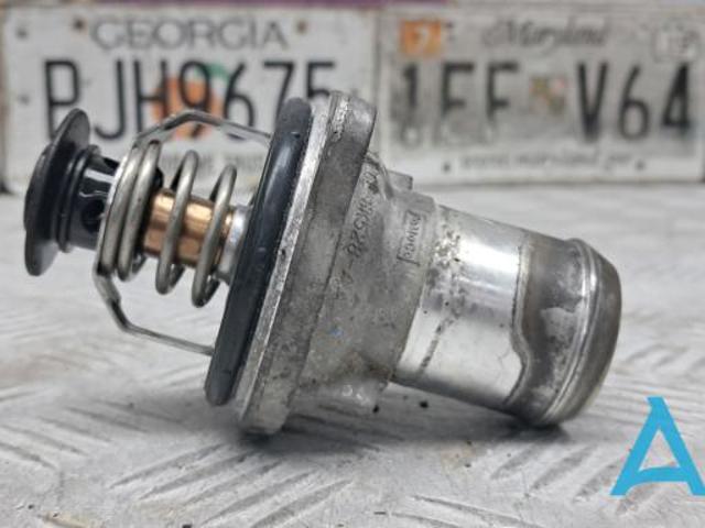 Термостат в корпусе K2GZ8575C FORD