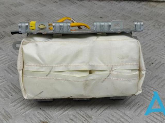 Подушка безопасности (AIRBAG) пассажирская KB7W57K50D MAZDA