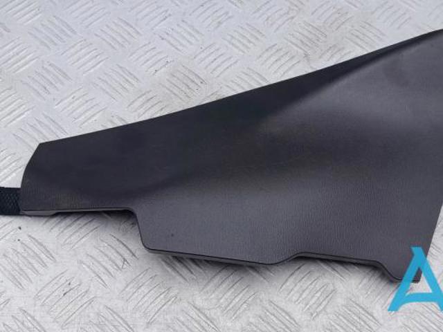 MAZDA KB7W64230A02 Накладка декоративная центральной консоли в наличии Тернополь