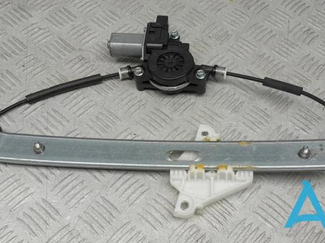 Стеклоподъемник задней левой двери KB7W73590 MAZDA