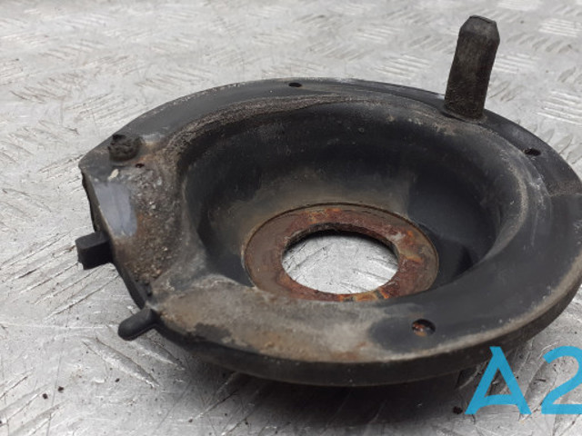 Проставка (резиновое кольцо) пружины задней, нижняя KD35280A3 MAZDA