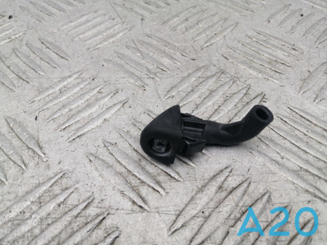 Сопло стеклоомывателя ветрового стекла левое KD5367510 MAZDA