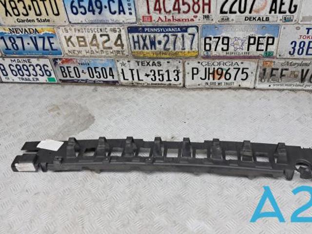 Абсорбер бампера переднего KT4Z17C882A FORD