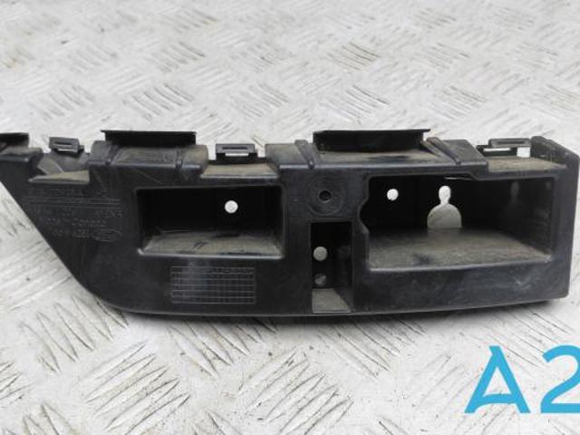 Левый кронштейн заднего бампера KT4Z17D943A FORD