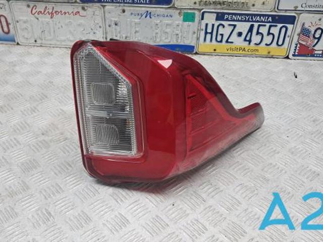 Задняя левая фара LB5Z13405F FORD