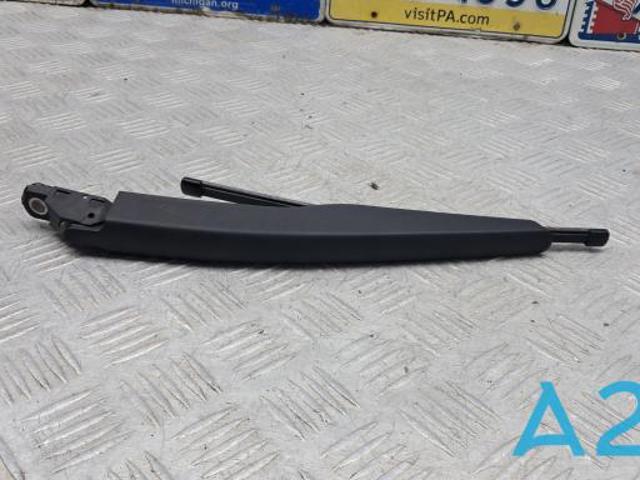 Поводок дворника заднего стекла LB5Z17526B FORD