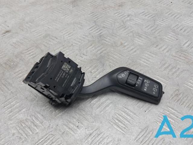 Подрулевой правый переключатель  LB5Z17A553AA FORD