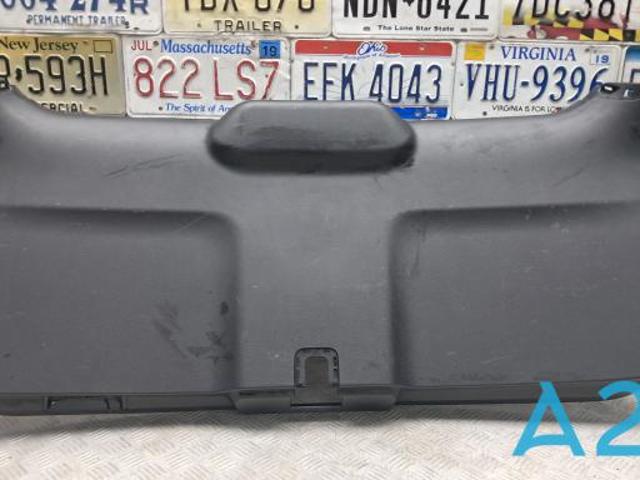 Обшивка-облицовка третей двери LB5Z7842906CC FORD