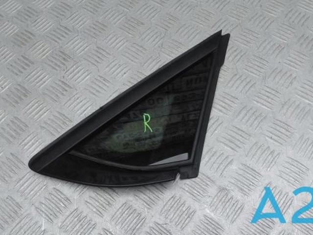 Стекло багажного отсека, правое LJ8Z5829726A FORD