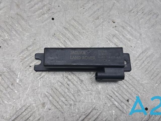 Антенна на крышу LR012709 LAND ROVER