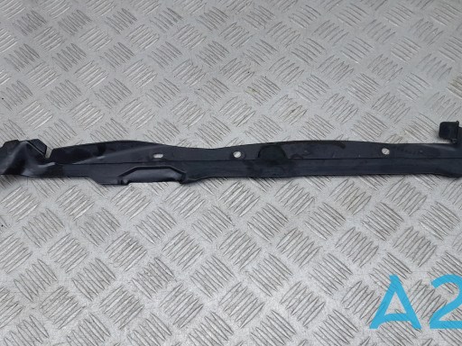 Уплотнитель крыла LR016861 LAND ROVER