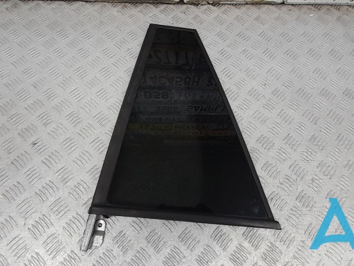 Форточка двери треугольник, задней, левой LR021081 LAND ROVER