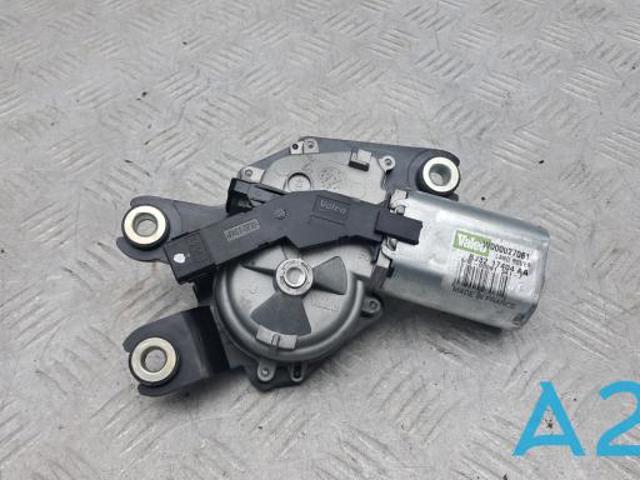 Стеклоочиститель двери задка LR024226 LAND ROVER