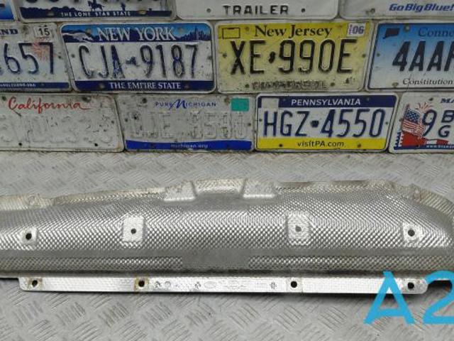 Защита выхлопа LR027245 LAND ROVER