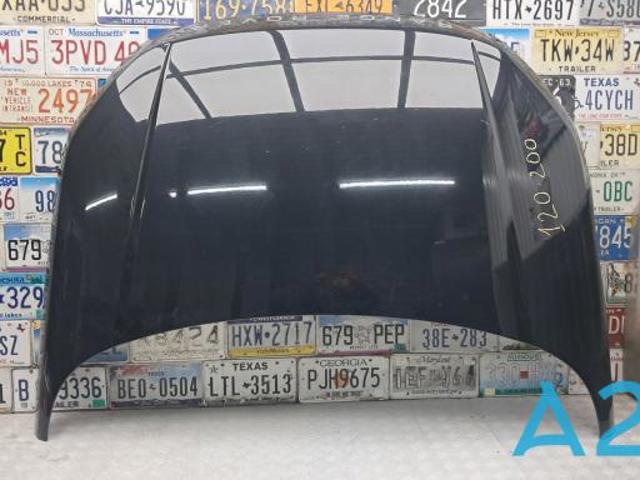 Капот двигателя LR027587 LAND ROVER