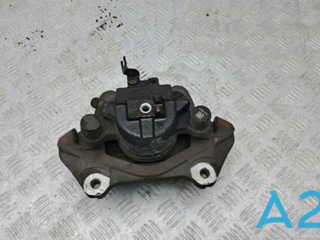 Суппорт тормозной, передний, левый LR061370 LAND ROVER