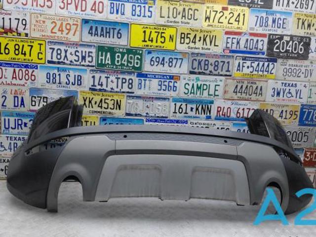 Бампер задний LR074961 LAND ROVER