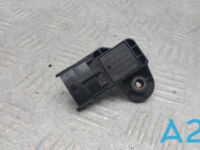 Датчик давления во впускном коллекторе LR091865 LAND ROVER