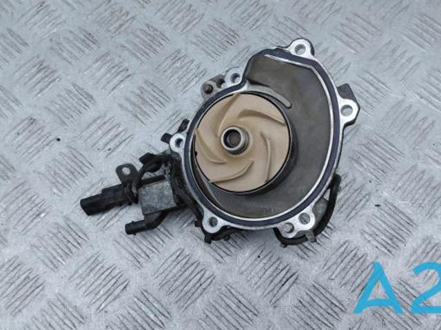 Помпа водяная, (насос) охлаждения LR092953 LAND ROVER
