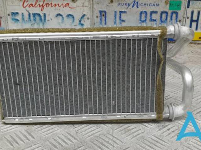 LX6Z18476A FORD Радиатор печки (отопителя) купить в Полтава