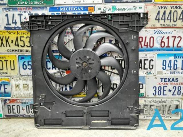 Диффузор радиатора охлаждения в сборе с мотором и крыльчаткой P1MZ8C607A FORD