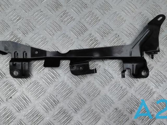 PE0113960 MAZDA купить в Полтава
