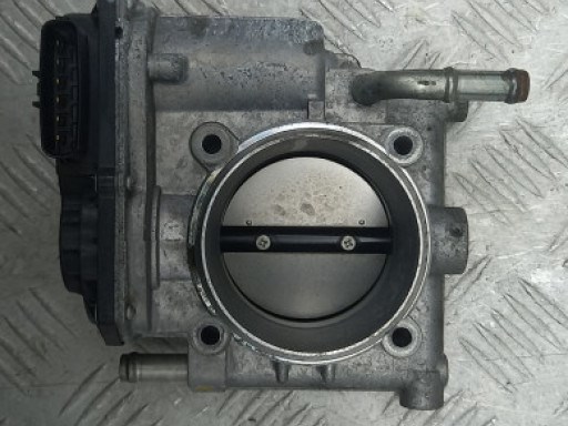 Дроссельная заслонка PY8V13640 MAZDA