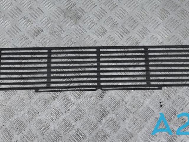 Воздуховоды системы охлаждения двигателя PY8W13551 MAZDA
