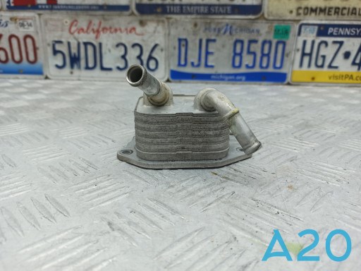 MAZDA PY8W14700 Радиатор масляный в наличии Киев