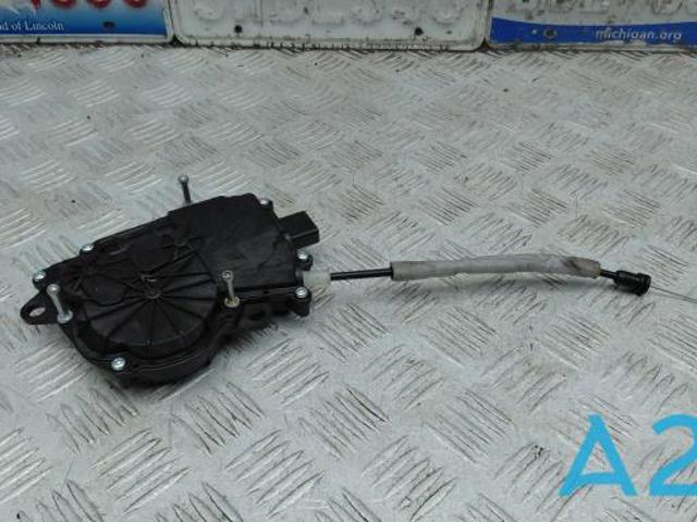 Мотор открытия замка багажника T2H25106 JAGUAR