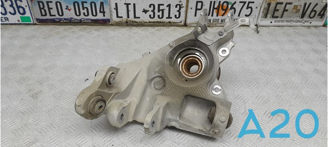 Цапфа (поворотный кулак) задний правый T4A1017 JAGUAR